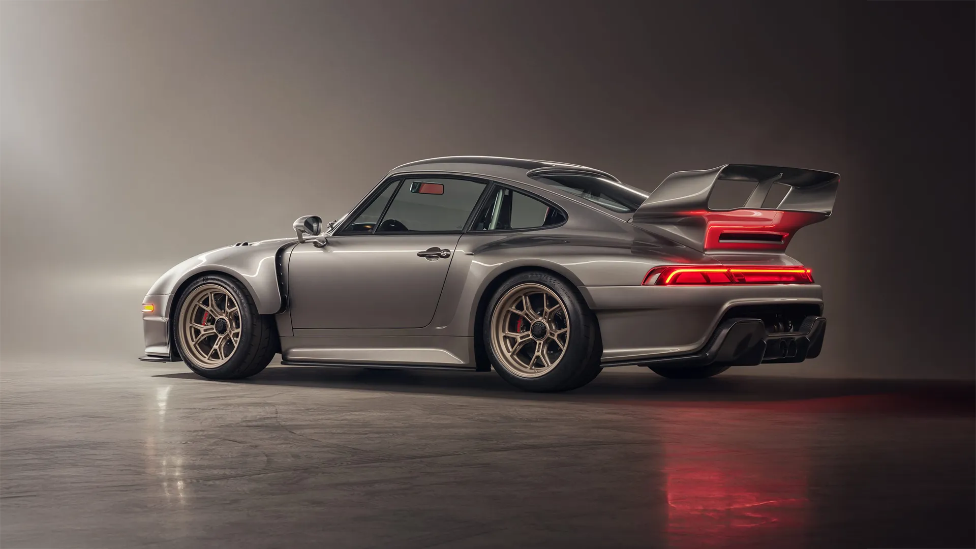 A Modern Air-Cooled Masterpiece: The Gunther Werks F-26