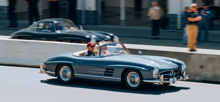 Classic Mercedes on the circuit